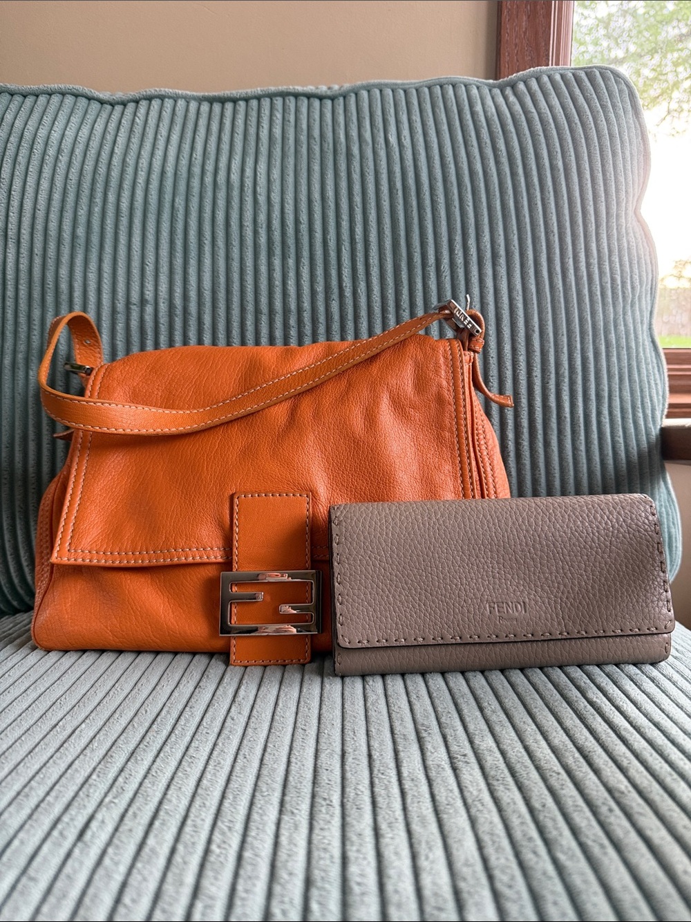 Fendi Mamma Baguette Leather Shoulder Bag - Orange w/ Fendi Selleria Long Wallet - Picture 1 of 15